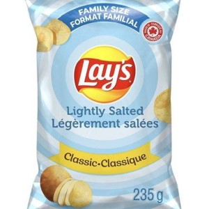 Lays lightly salted family size235g